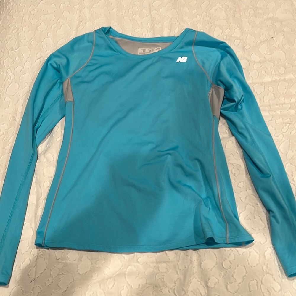 New balance running top